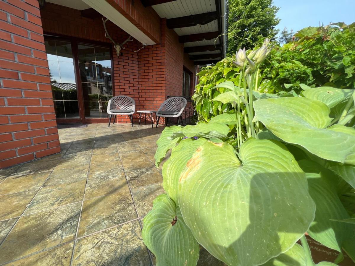 Willa Garden 2 Z Pieknym Ogrodem I Tarasem Ustronie Morskie Exteriér fotografie